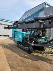 Пневмоударный буровой станок Everdigm D700
